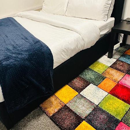 런던 Cosy And Comfy 아파트 외부 사진